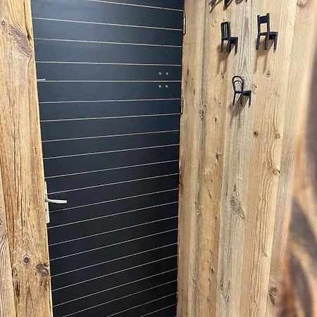 Apartment Studio Entierement Renove, Hyper Centre Val D Isere *